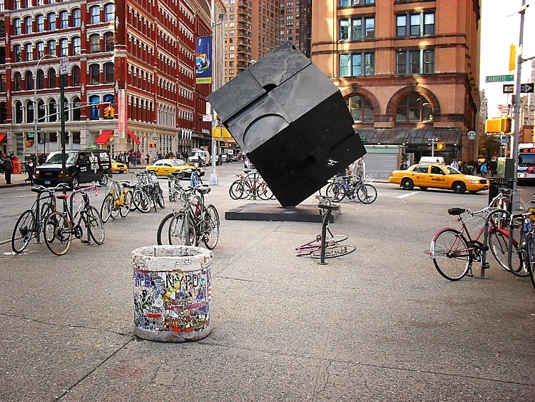 Tha Alamo, Astor Place