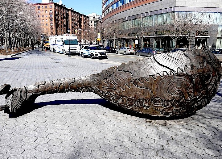 British artist Tony Cragg, Resonating Bodies (one of two bronze sculptures resembling giant musical instruments)