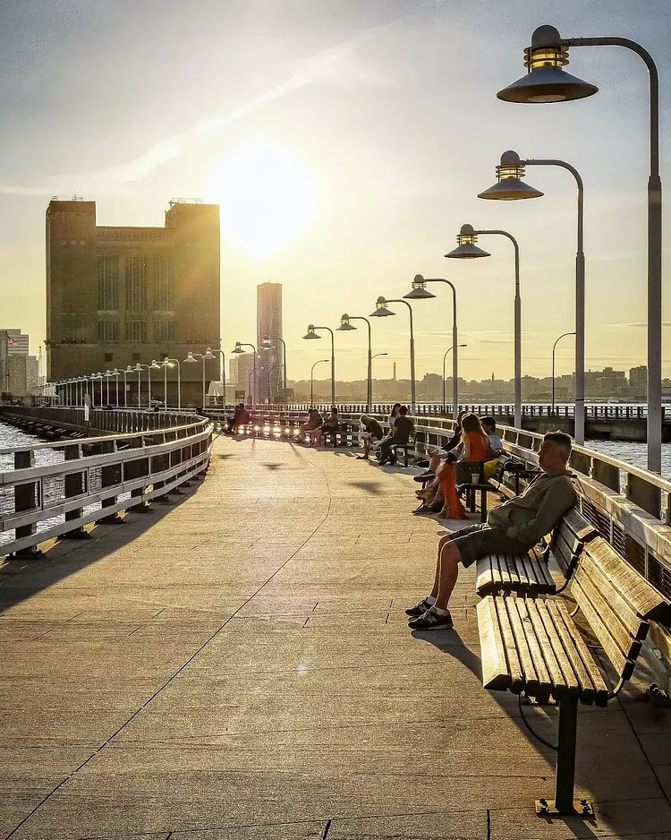 Pier 34, Hudson River Park, Tribeca, Manhattan