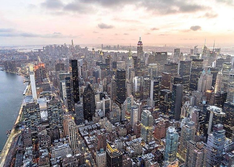 Photo via @beatsbydinesh 
#viewingnyc