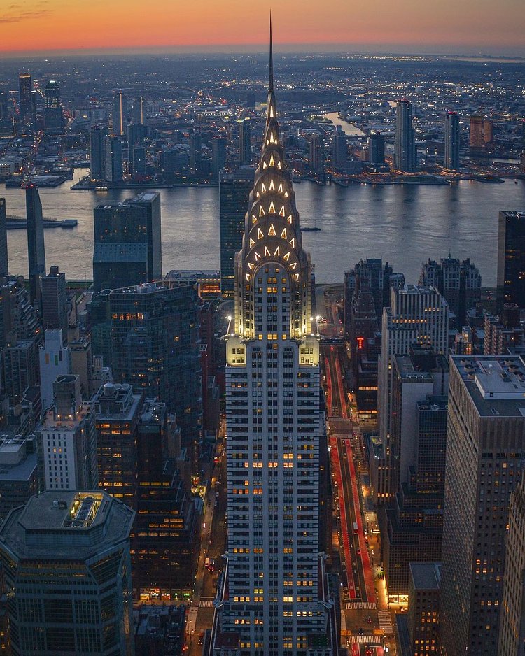 Sunrise over Chrysler Building, Midtown, Manhattan