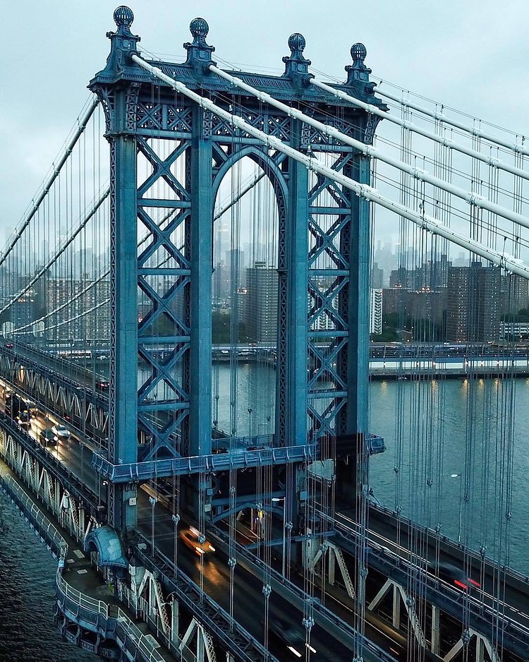 Manhattan Bridge, New York, New York. Photo via @ctg125 #viewingnyc #newyork #newyorkcity #nyc #manhattanbridge