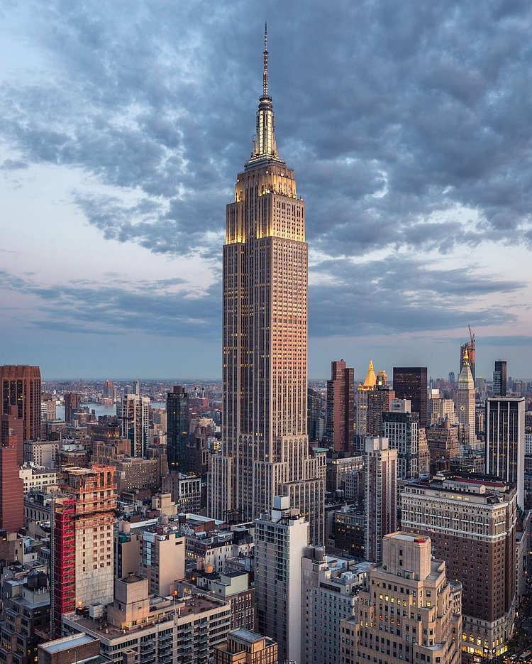 One of the most important life rules.... Never give up on your dreams... Even on a rainy day