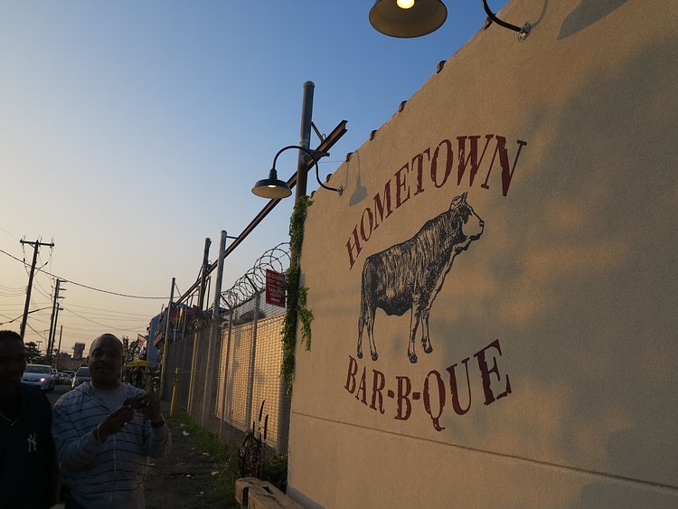 Hometown Bar-B-Que