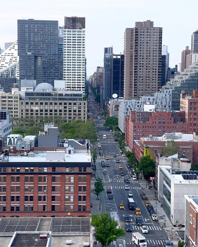 11th Avenue, Hell's Kitchen, Manhattan