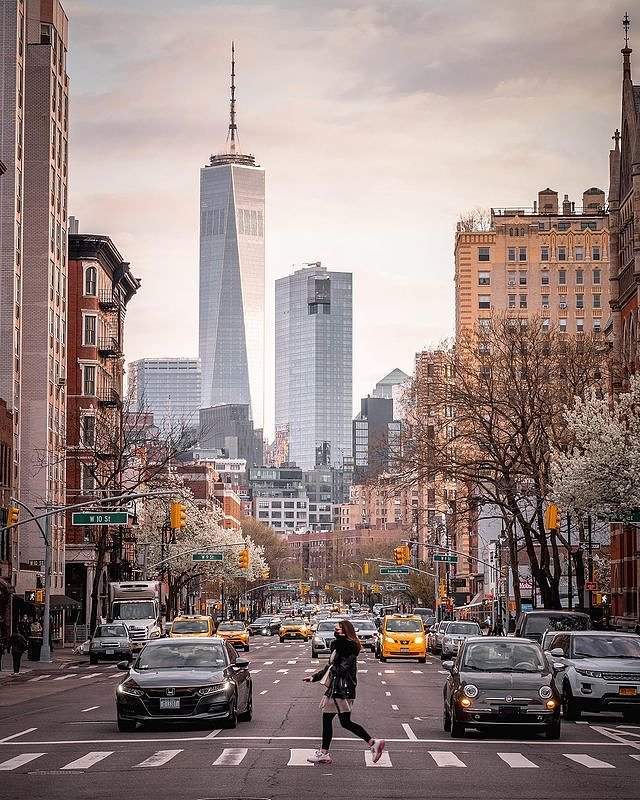 6th Avenue, Greenwich Village, Manhattan