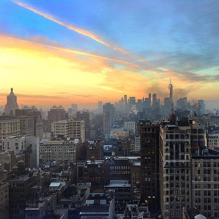 Monday sunrise motivation. ✌