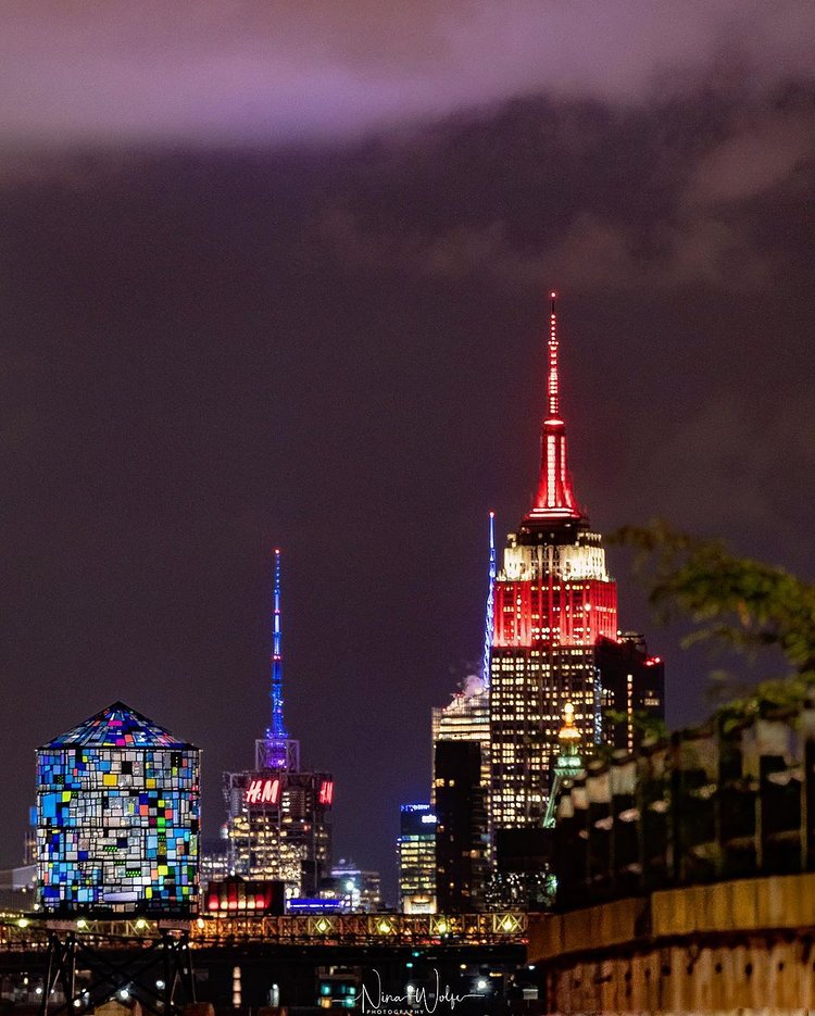Manhattan Skyline from DUMBO, Brooklyn