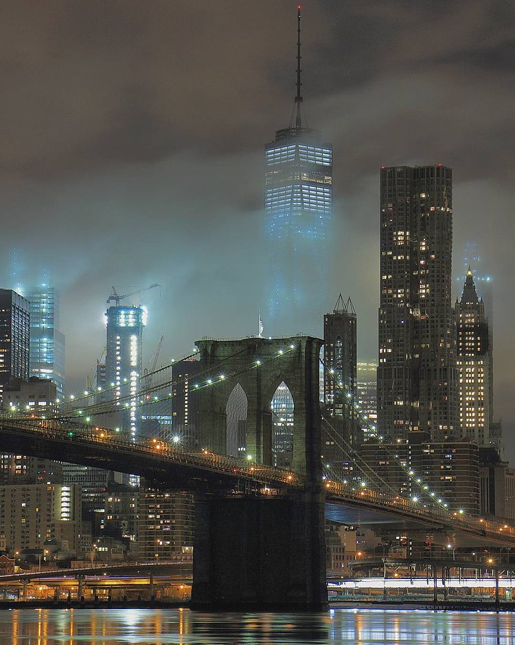 Disappearing before my very eyes ============================= #nycprimeshot #usa_primeshot #ic_thecity #ig_shotz #icapture_nyc #ig_great_shots  #ig_great_shots_nyc #ig_shotz_bridges #ic_longexpo #ig_unitedstates #nycbuildings #nycdotgram #instagramhub #newyorkcity #nydngram #udog_peopleandplaces #topnewyorkphoto #instagramnyc #ig_nyc #usa_greatshots #brooklynbridge #ig_podium #newyork_instagram #instagood #loves_nyc #what_i_saw_in_nyc #welovethiscity #nightshooters #nightlongexposure #igs_america