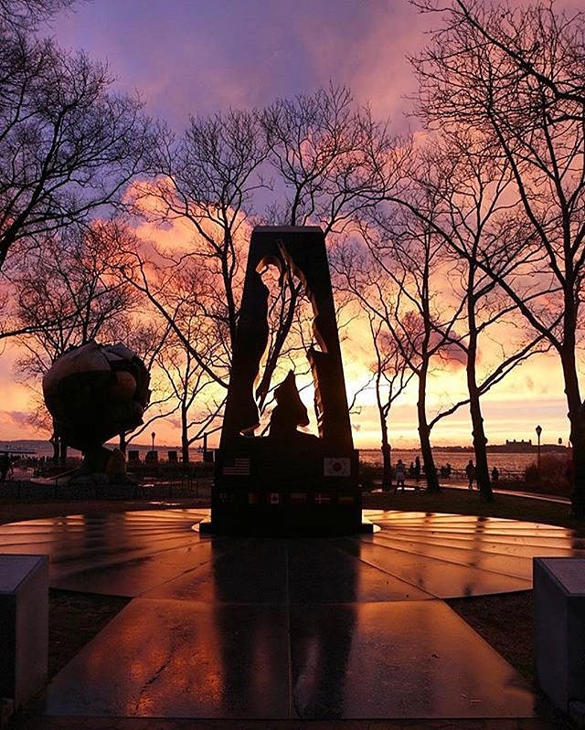 Photo via @maximusupinnyc 
#viewingnyc