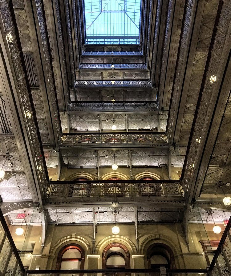 Looking ⬆️ and looking forward to my company's new hotel opening tomorrow @thebeekmanny #thebeekman #financialdistrict