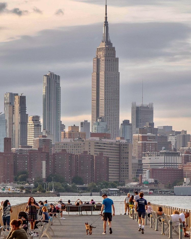 Manhattan Skyline from Williamsburg, Brooklyn
