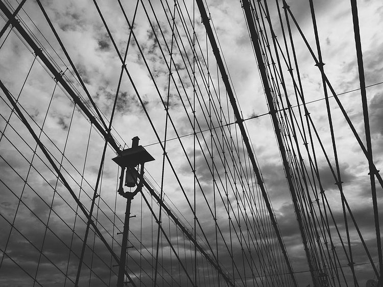 New York Day Two #Newyork #brooklynbridge #Manhattan #brooklyn #architecture #bridge #bw #olympus #olympusomd #olympusdanmark #olympussverige #omdem10mkii #zuiko12mm #VSCO #vscocam #scandinavianphoto #scandinavianphotomalmö