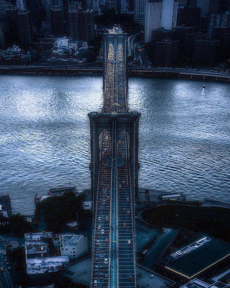 Brooklyn Bridge, New York