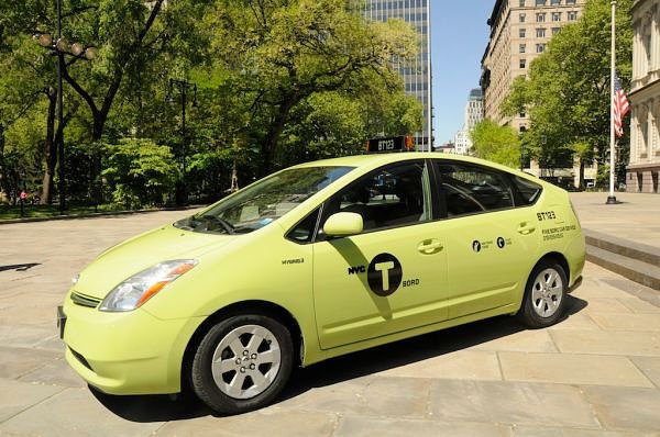 Green in 2013: Rise of the outer-borough taxi