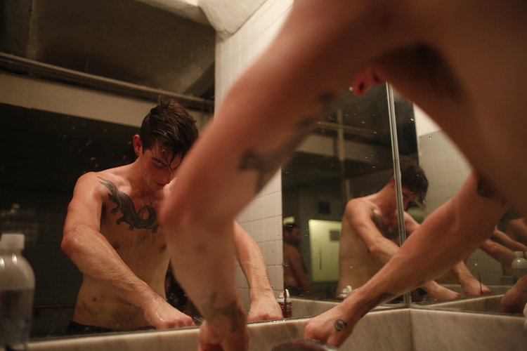 Jamie Valleau rinses off on a David Week. “David’s week is easier because they run specials,” said Mr. Valleau, 26, a carpenter, bartender and mechanic who lives in Brooklyn.