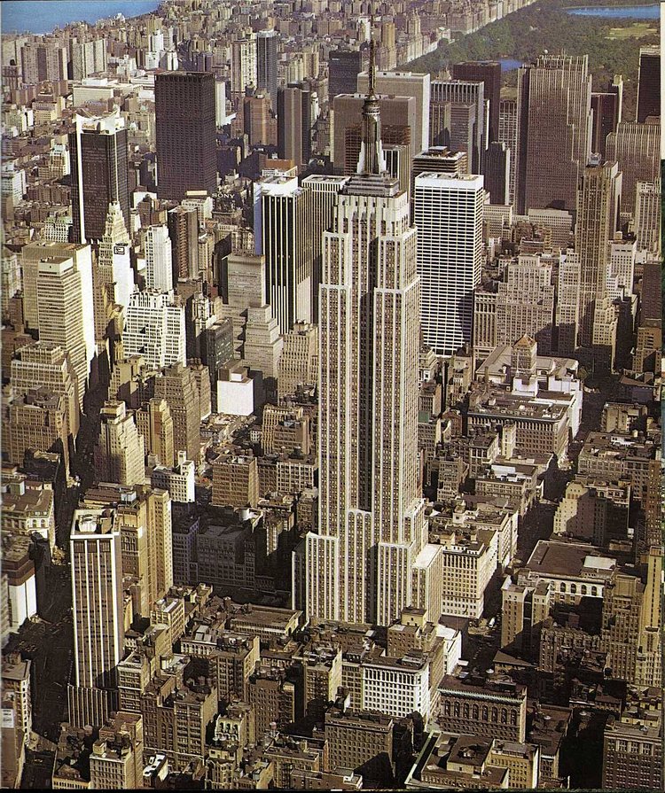 Aerial view of the 102-story Empire State Building and its surrounding area in the Fall of 1972.