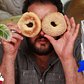 New Yorkers Try LA Bagels