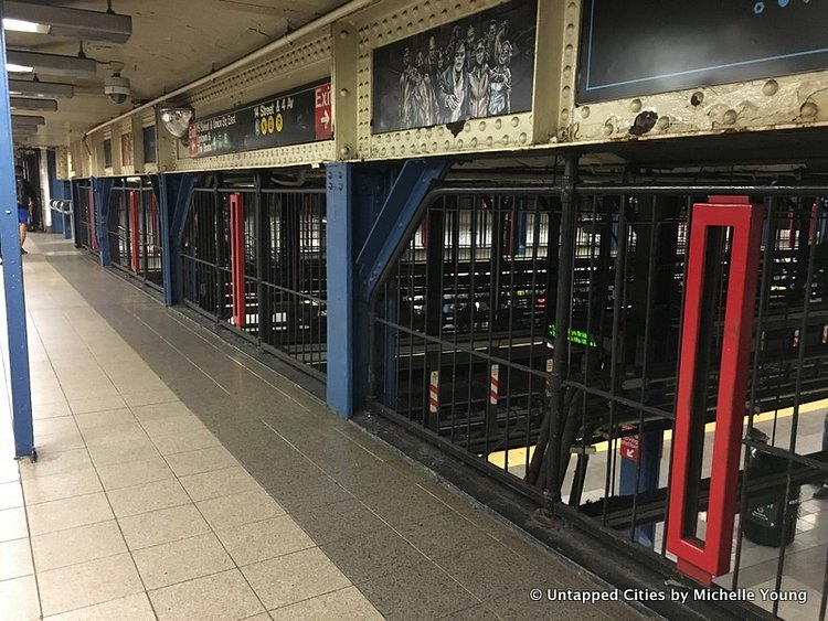 On the metal bars that offer a look down onto the 4/5/6 platforms, the artist highlights the name of the structural piece: “Steel bulb – angle column” and above the wall pieces, “1904 Greuby Faience,” the name of the ceramics company that produced the mosaics for the first subway line.