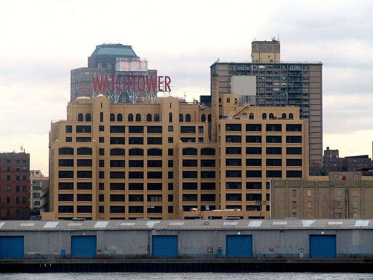 All Along The Watchtower (365:346) | While standing by the South Street Seaport waterfront, I always look across the East River and spot the <a href="http://en.wikipedia.org/wiki/Jehovah's_Witnesses" rel="nofollow">Jehovah's Witnesses</a>' Watchtower building in Brooklyn. Today's photograph illustrates how balmy New York City felt on December 12th.