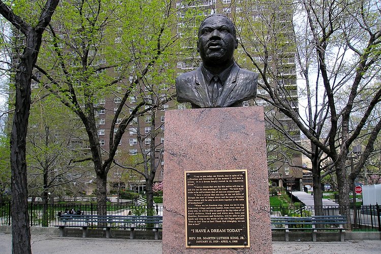 Martin Luther King Bronze Statue (1970) by Stanley Sawyer, Harlem, New York City | Esplanade Garden Houses, West 147 Street, Manhattan NYC