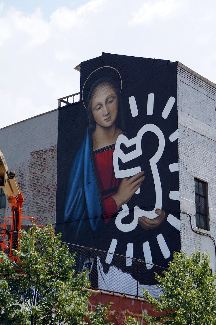 Owen Dippie creates a new mural in Bushwick, New York City