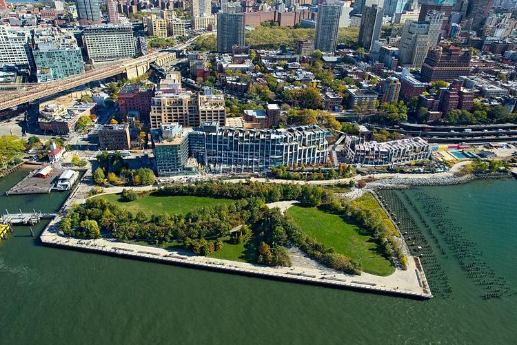 Brooklyn Bridge Park