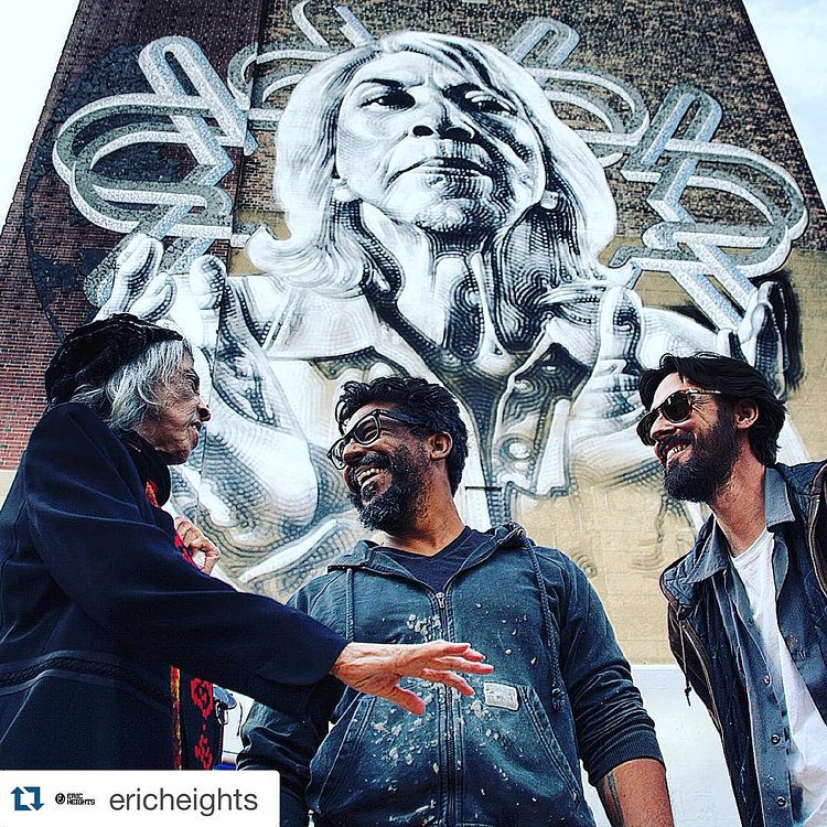 Un honor hacerle homenage  a el legado de Nicholasa Mohr junto al increíble talento de @mac_arte @robiaggi @ronielgonzalez gracias a @mmviverito @la_respuesta_santurce @lamarquetaretona y el apoyo de @calmacarmona y @ericheights #newyorkcity #monumentartnyc #monumentart #celsoart #cerodesign #elmac