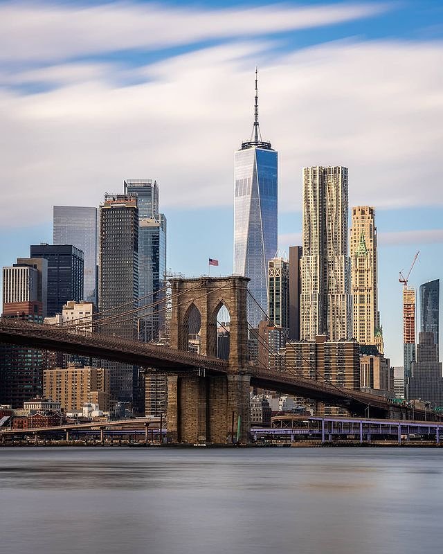 East River, Brooklyn Bridge, and Lower Manhattan from Brooklyn Bridge Park, Brooklyn