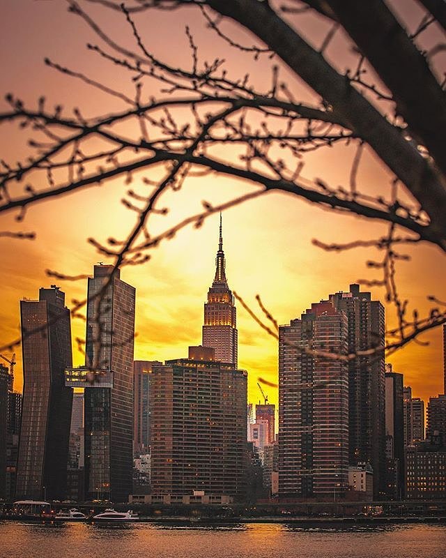 New York, New York. Photo via @212sid #viewingnyc #newyork #newyorkcity #nyc