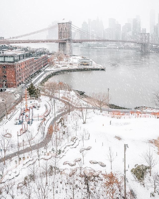 Brooklyn Bridge Park, DUMBO, Brooklyn