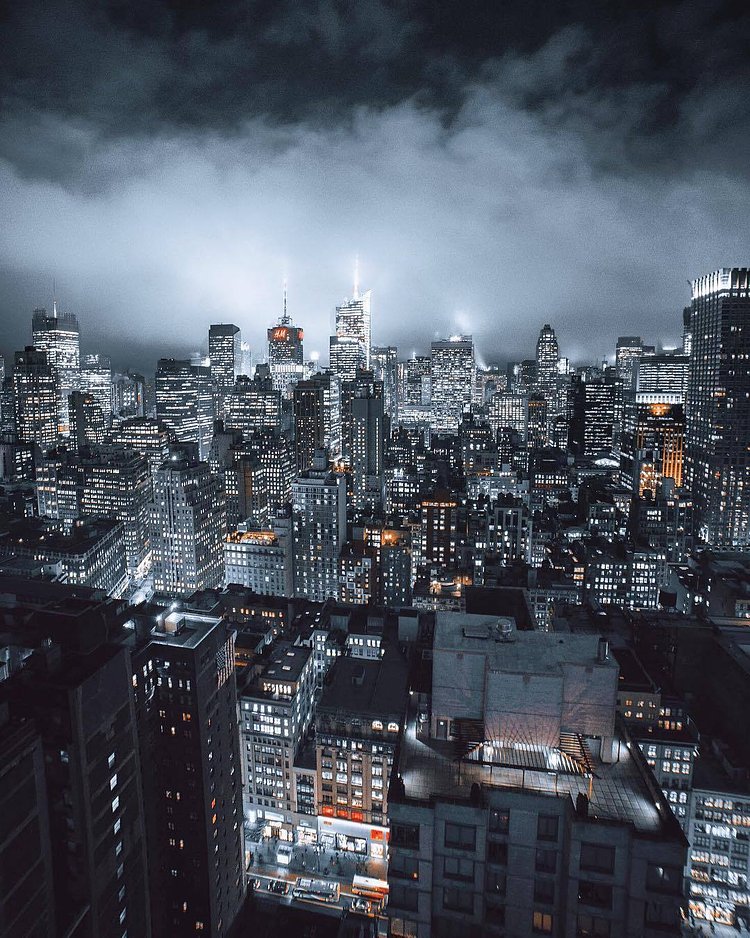 New York, New York. Photo via @raves_ #viewingnyc #nyc #newyork #newyorkcity