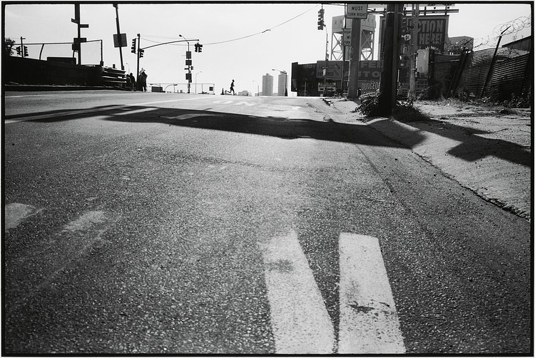 Mott Haven, Bronx, 4 November 2001 (New York City Marathon, mile 20).