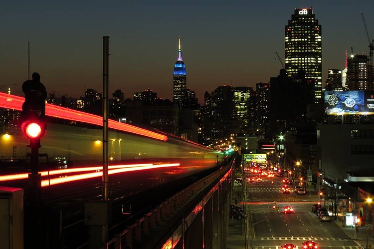 #EmpireStateBuilding blue rooftop from Sunnyside, Queens - one of my favorites from the timelapse tonight

#queensboulevard #7train #nbc4ny #abc7ny #yourtake #nydngram #pix11news #ig_nycity #what_i_saw_in_nyc #nycprimeshot #instagramnyc #instacity #iloveny #ilovenyc #timeoutnewyork #nightphotography #nycsubway #nyctransit #newyorkcitytransit #sunnyside #yourshot