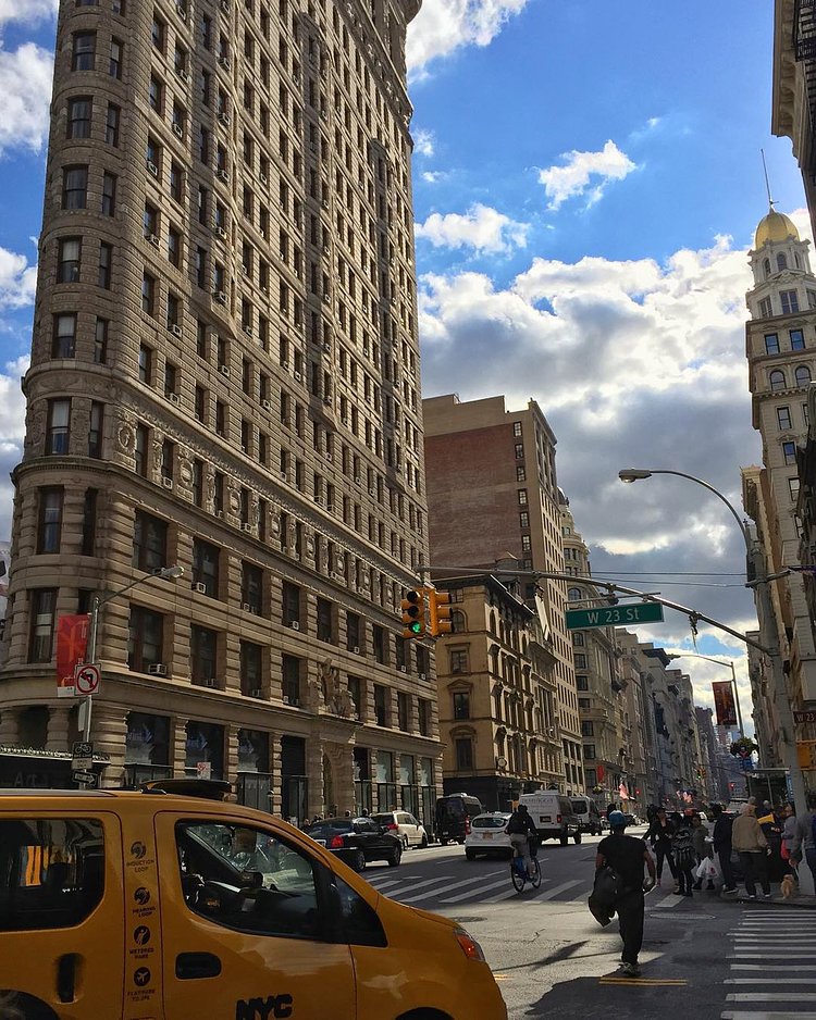 Home Away From Home // #NYC #singingstreets #sidetoside #🍎