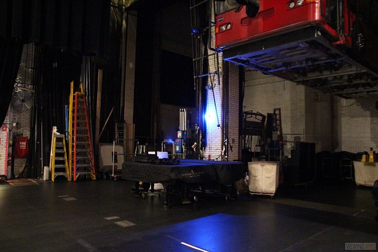 Backstage | Built in 1932, Radio City Music Hall is a prime example of art deco architectural style that has withstood the test of time. With tons of gold, reflective surfaces and geometric design, walking through the venue is a bit like stepping back in time. Most of the fixtures, furniture and ornamentation are original, and any replacements are exact replicas of how the theater looked 80 years ago.

Read more here: <a href="https://viewing.nyc/i-braved-a-walkthrough-of-radio-city-music-hall-meant-for-tourists/" rel="nofollow">viewing.nyc/i-braved-a-walkthrough-of-radio-city-music-ha...</a>