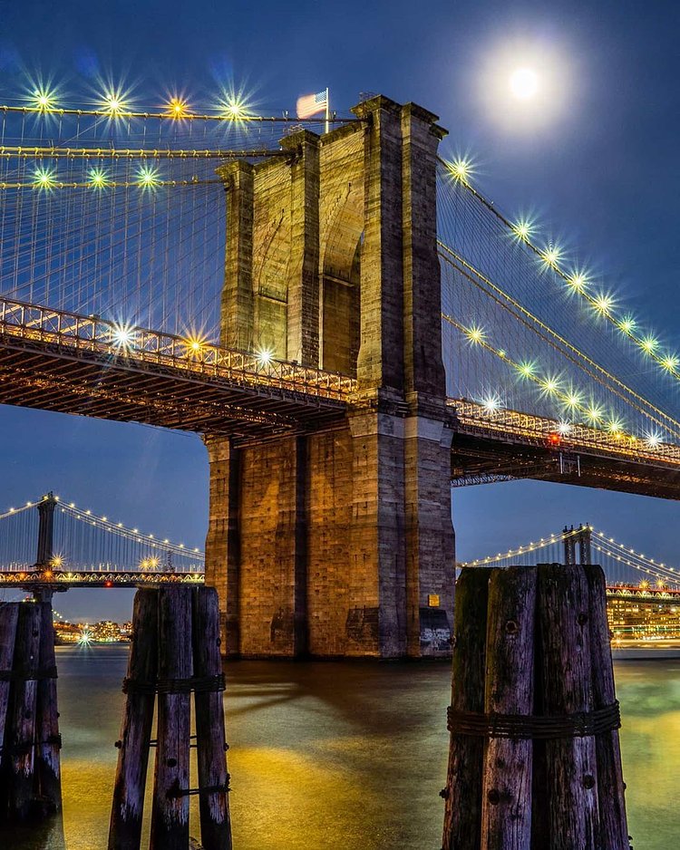 Brooklyn Bridge, New York, New York