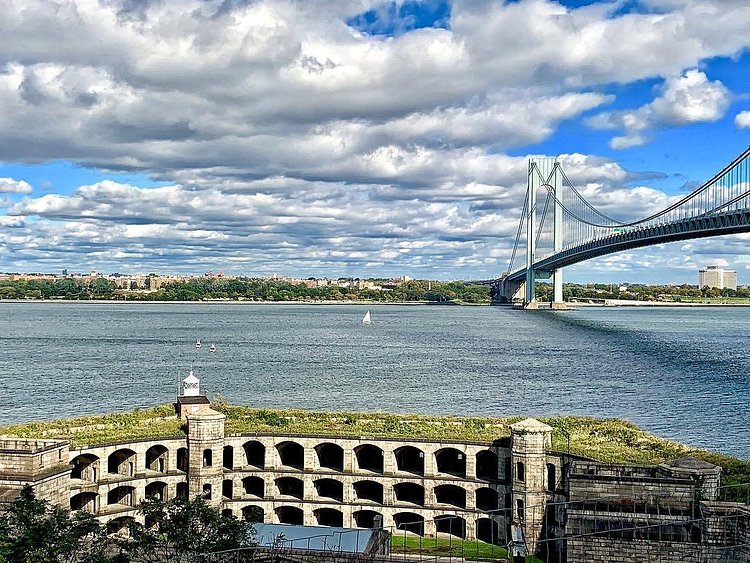 Battery Weed, SI, New York. (A four-tiered 19th C fortifications guarding the Narrows, the main approach from Atlantic Ocean to the NY City.)