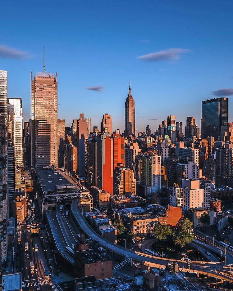 New York, New York. Photo via @grimace_586 #viewingnyc #newyork #newyorkcity #nyc