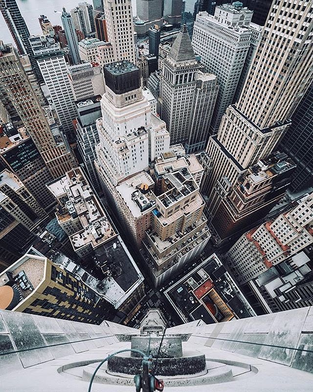 New York, New York. Photo via @svvvk #viewingnyc #newyork #newyorkcity #nyc