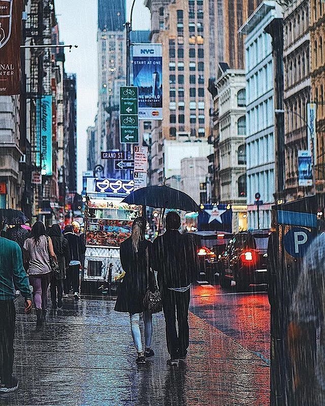 New York, New York. Photo via @golden2dew #viewingnyc #newyorkcity #newyork #nyc