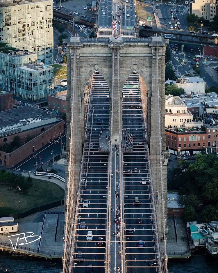 Brooklyn Bridge, New York. Photo via @vikvik7 #viewingnyc #newyork #newyorkcity #nyc #brooklynbridge