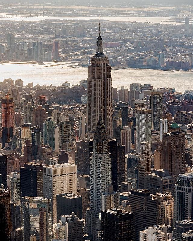 Empire State Building, New York, New York. Photo via @flynyon #viewingnyc #newyorkcity #newyork #nyc #empirestatebuilding