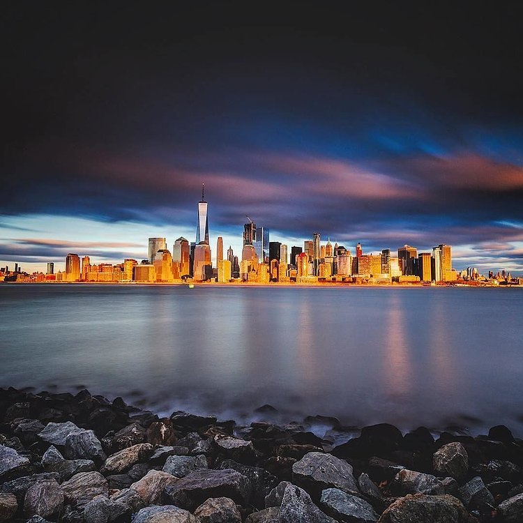 Photo via @beholdingeye 
#viewingnyc