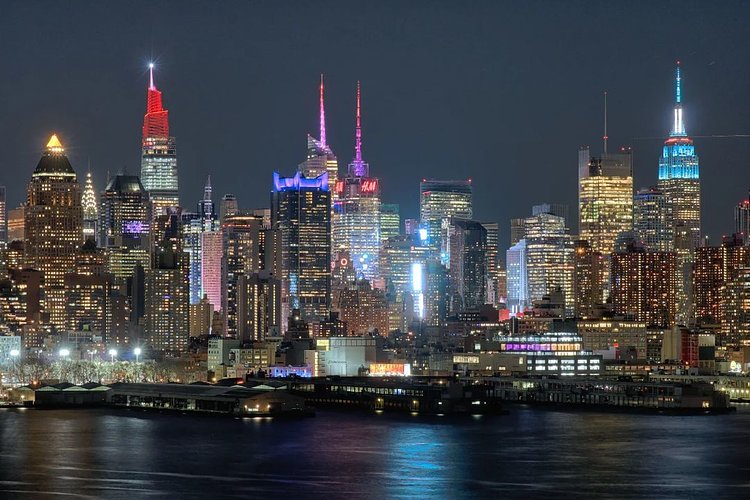 Midtown Manhattan Skyline from New Jersey