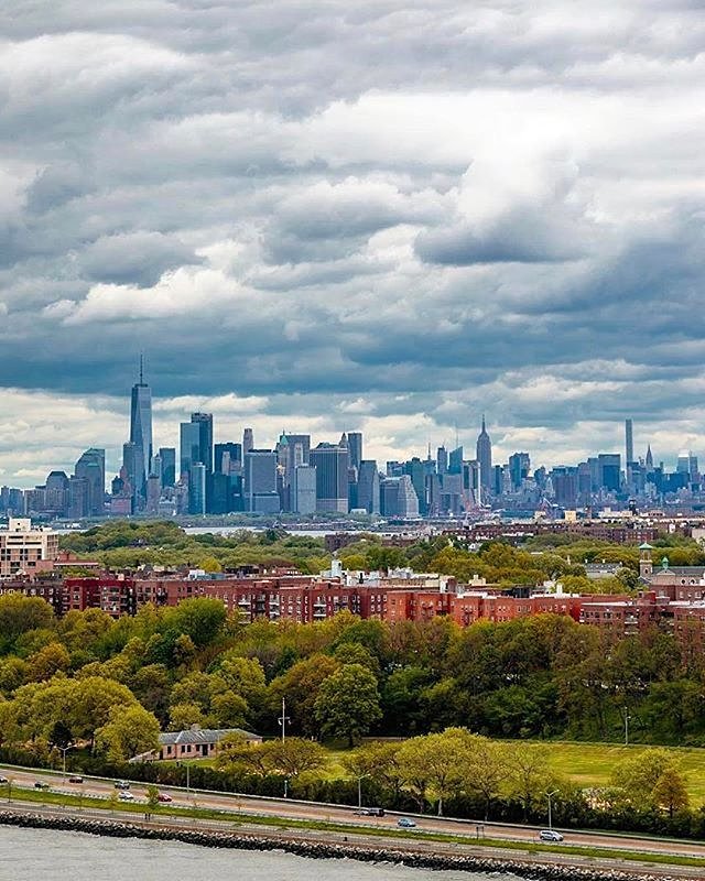 Photo via @jenirizarry 
#viewingnyc