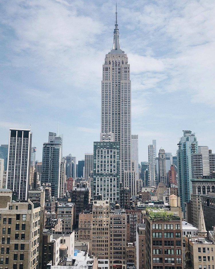 Midtown Manhattan. Photo via @melliekr #viewingnyc #newyork #newyorkcity #nyc #empirestatebuilding