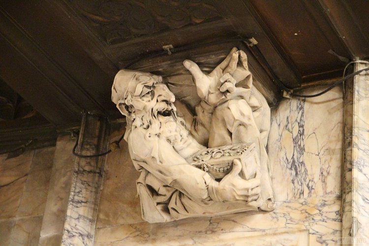 Woolworth Building Lobby and Basement Tour 102