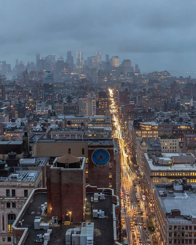 New York, New York. Photo via @killahwave #viewingnyc #nyc #newyork #newyorkcity #rain
