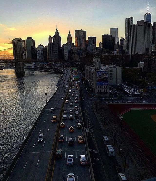 Photo via @scottlipps 
#viewingnyc